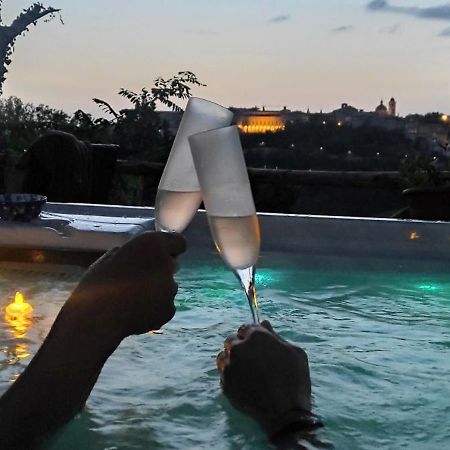 Ca'Lavalle B&B Ουρμπίνο Εξωτερικό φωτογραφία