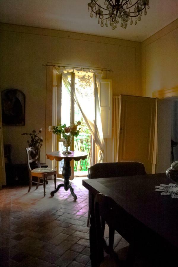 Ca'Lavalle B&B Ουρμπίνο Εξωτερικό φωτογραφία