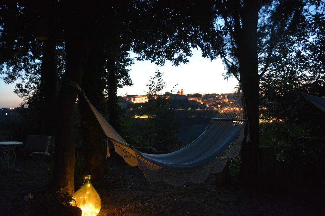 Ca'Lavalle B&B Ουρμπίνο Εξωτερικό φωτογραφία
