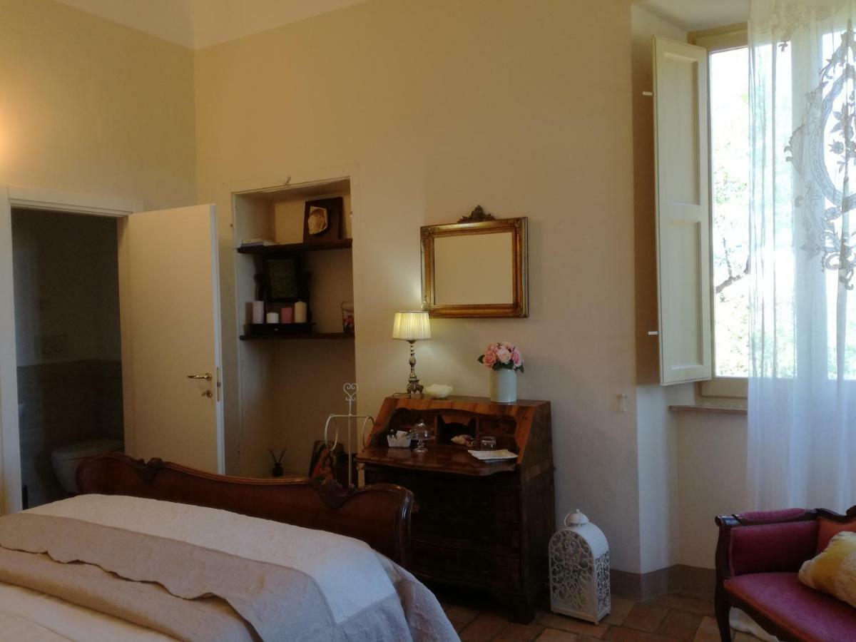 Ca'Lavalle B&B Ουρμπίνο Εξωτερικό φωτογραφία